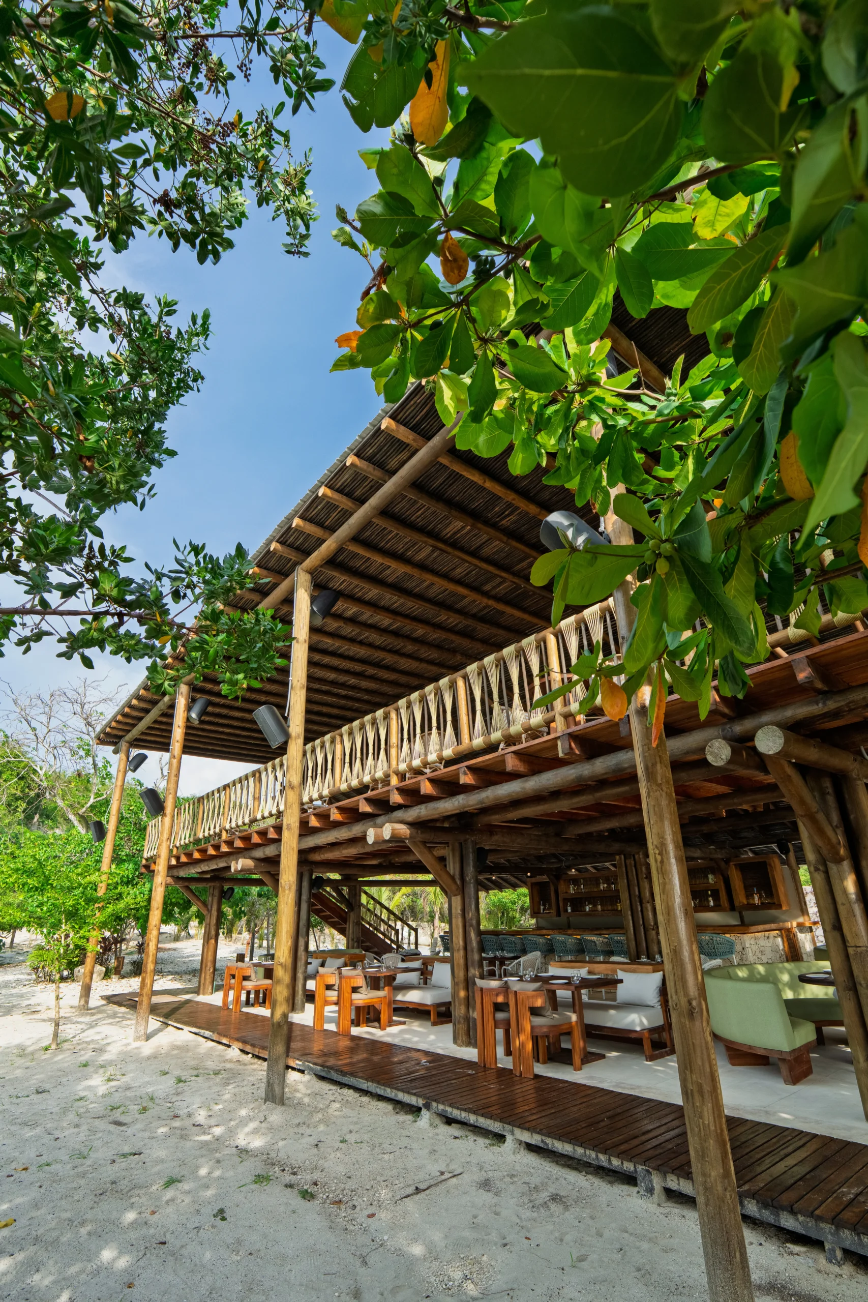 Garde Bar Lázuli Coast Club TierraBomba Cartagena