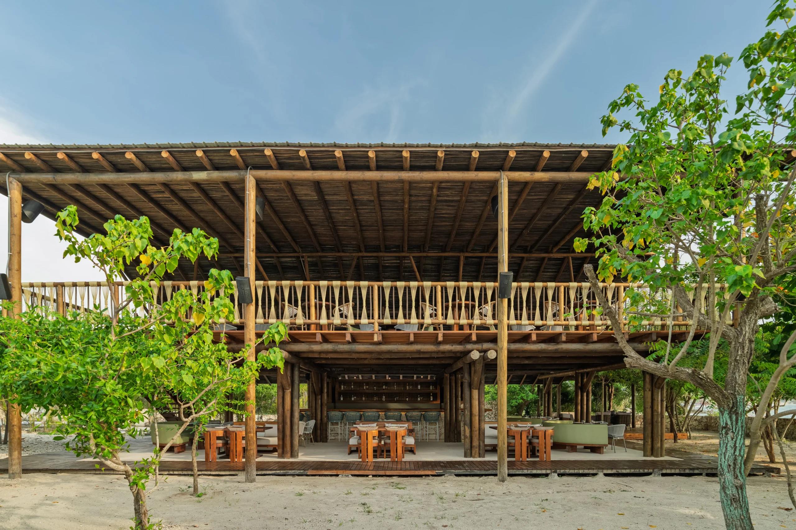 Garde Bar Lázuli Coast Club TierraBomba Cartagena